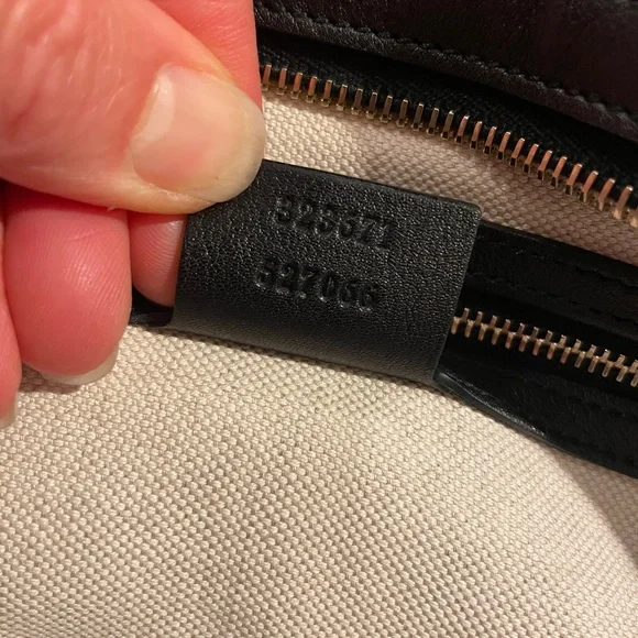 Gucci Black Microguccissima Large Tote Bag - Picture 6 of 9